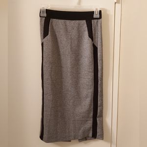 🇨🇦Dynamite Long Pencil Skirt with Back Slit Size Extra Small (XS)